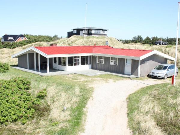 Holiday Home Dalia - 200m from the sea by Interhome, Забронировать Дом для отпуска Отели Ho с парковкой, Парковка