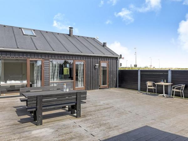 Holiday Home Elinora - 100m from the sea by Interhome, Забронировать Дом для отпуска Лаколк Рёмё