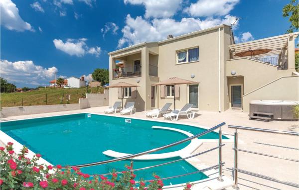 Amazing Home In Visnjan With Sauna, Забронировать Дом для отпуска Прхати Истрия