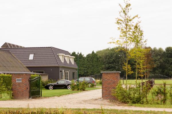 Recreatieboerderij t Schutje
