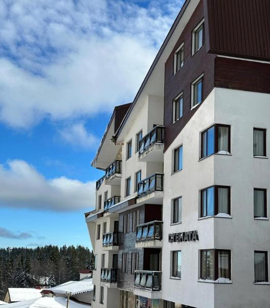 STENATA Sport Apartments
