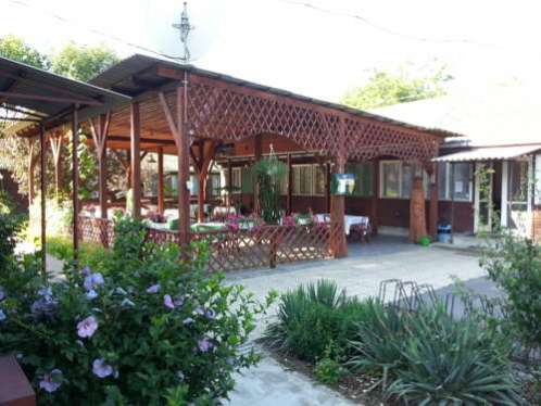Tiszaligeti Motel & Camping