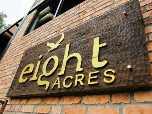 Eight Acres Resort