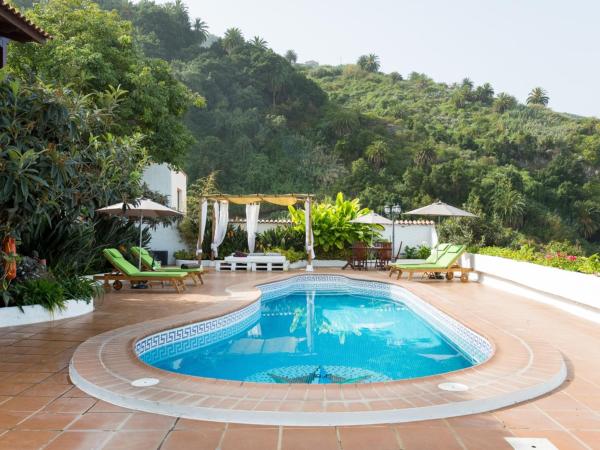 Casa el Mirlo: Paraíso rural con piscina y hermosos jardines en Icod de los Vinos, Tenerife - ES-279-20, Забронировать  Икод-де-лос-Винос Тенерифе