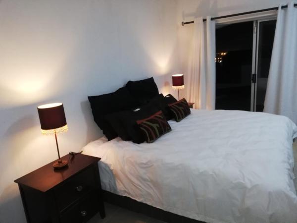 The Wynford Lodge, Забронировать  Саммерстранд Порт-Элизабет