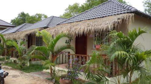 The MoonFlower Bungalow