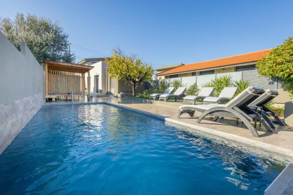 City Art Villa, Забронировать Вилла Асгуру остров Родос