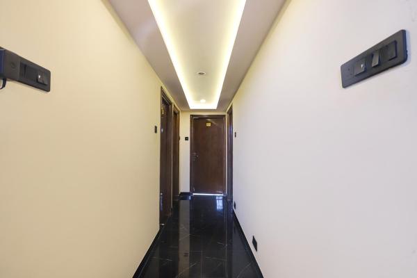Fabhotel Golden Mist