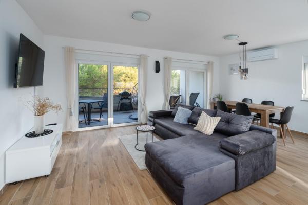Number One Apartments, Забронировать  Вир Zadar Islands