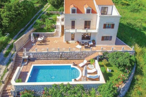 Villa PETRA, Dubrovnik, Забронировать  Отели Региона Дубровника с парковкой, Парковка
