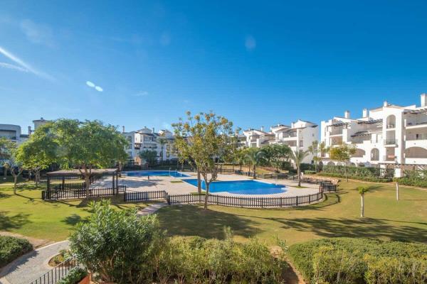 Stunning 2 bedroom townhouse - CE33LT