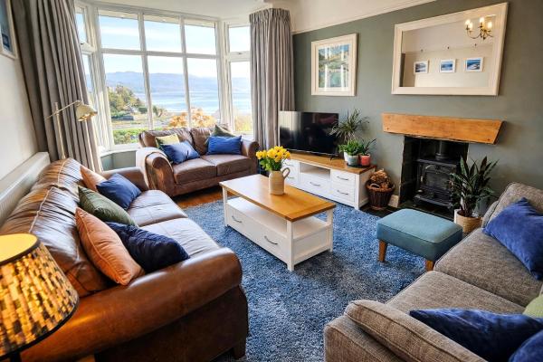 Bryn Gwyn, Sleeps 8, Sea Views, Borth y Gest, Забронировать Дом для отпуска Виллы Lleyn Peninsula, Вилла
