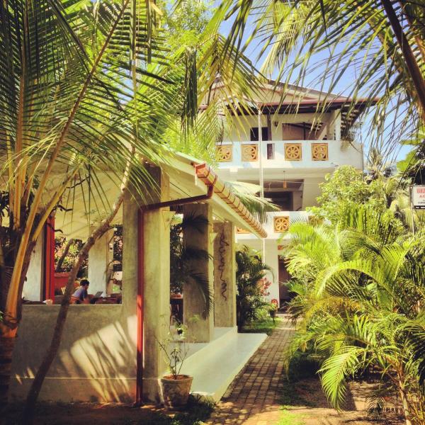 Unawatuna Beach Villa by Serenity