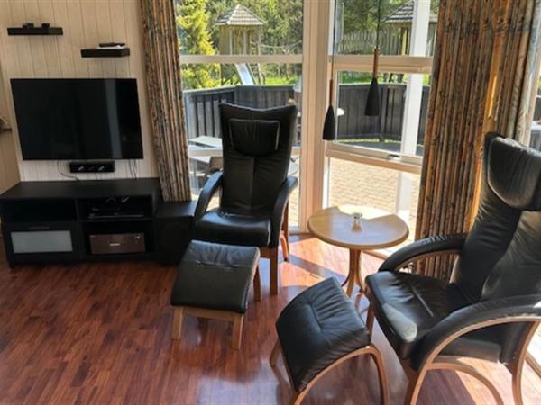 Holiday Home Hemming - from the sea by Interhome