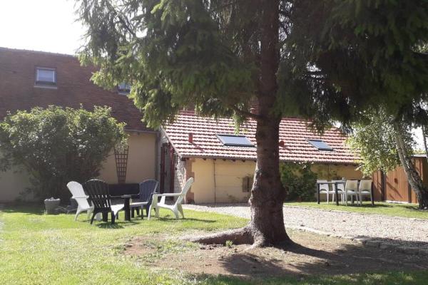 La Maison du Bonheur Groupe Famille, Забронировать Дом для отпуска Ладон 