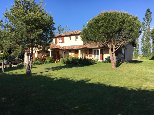 Maison chaleureuse Saint-Cyr-sur-le-Rhône, Забронировать Дом для отпуска Сен-Сир-сюр-ле-Рон Овернь-Рона-Альпы