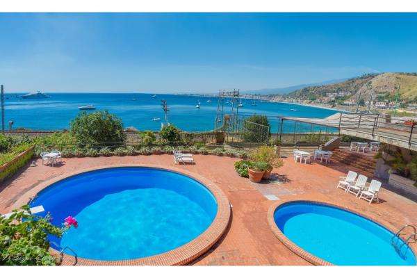 Il Signò Cocco Taormina Таормина