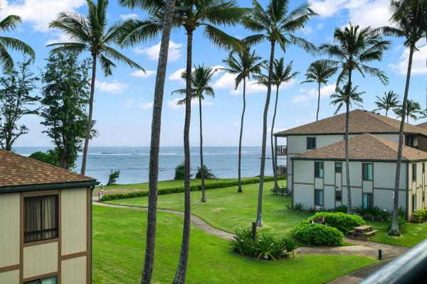 Pono Kai Resort by Chase N Rainbows - 2 Bedroom Partial Ocean View #G308