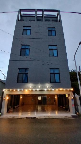 진우 프레스티지 호텔