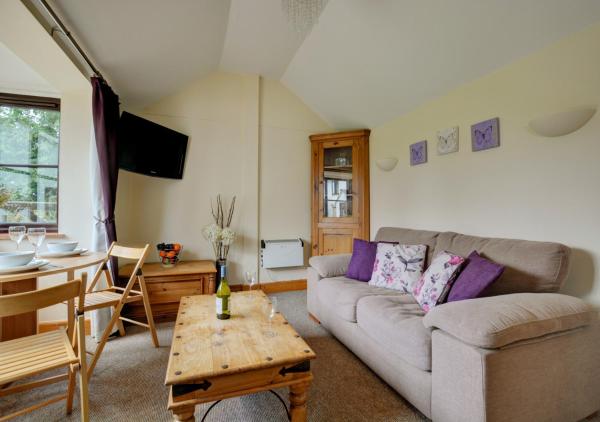 Holly Cottage, Забронировать Дом для отпуска Баннингем Норфолк