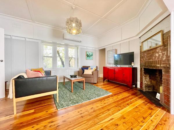 Barton Cottage, Забронировать Дом для отпуска Виллы Голубых горы, Вилла