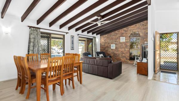Pet Friendly / Stroll to the Beach, Забронировать Дом для отпуска Вурим Bribie Island