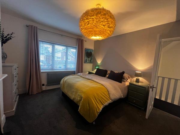 Warm and cosy city centre home near train station, Забронировать Дом для отпуска Гавань Чичестер Западный Суссекс