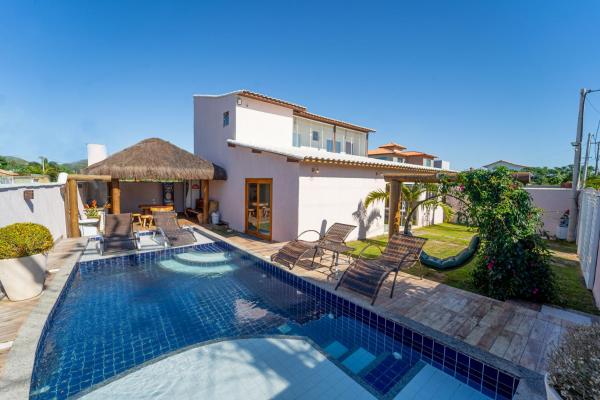 Casa com piscina 4 suites Bosque de Geriba, Забронировать Дом для отпуска Отели штата Рио-де-Жанейро с парковкой, Парковка