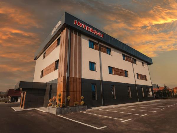 Hotel Intergaj Bijeljina, Забронировать Отель Биелина Республика Сербская
