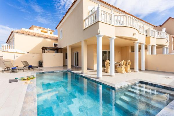 Villa Cush