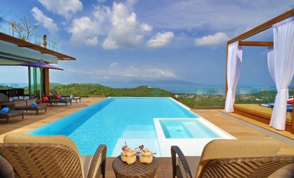Luxury Villa Crystal Blue