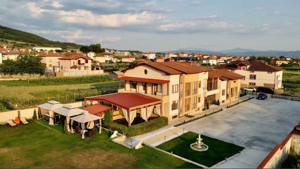 Hani Guest House, Забронировать  Гырмен Благоевград