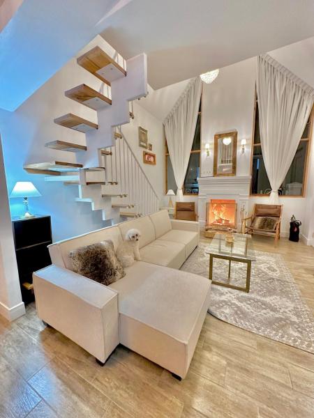 Holly House, Забронировать  Недорогие отели Чачапояс, недорогие