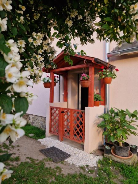 Apartament Strzyżowiec 80, Забронировать  Czernica Нижнесилезское воеводство