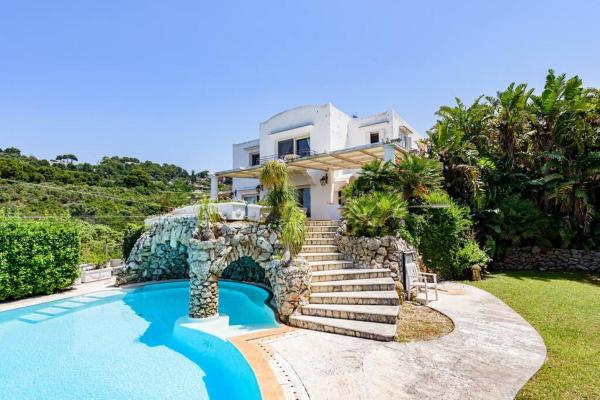 Villa Gina, Anacapri, Забронировать  Анакапри Остров Капри