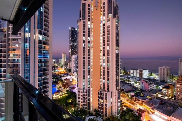 Sealuxe Suites - Central Surfers Paradise