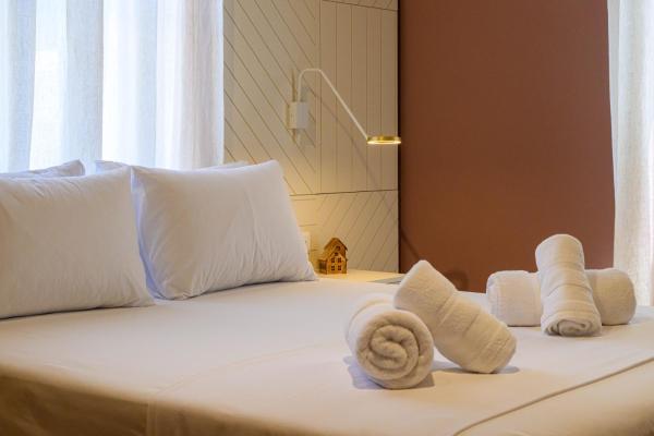 BlueBlood - The Rooms, Забронировать  Каламата Messinia