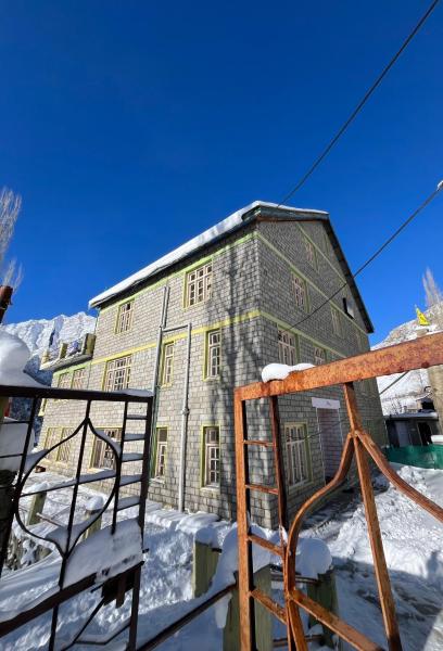 SNOWFLAKE Homestay, Забронировать  Gondla штат Химачал-Прадеш