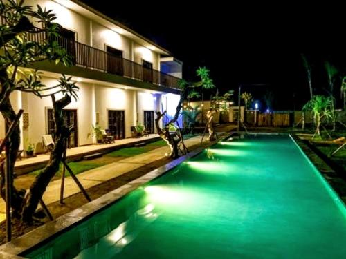 Tantra Hotel, Забронировать Отель Отели Круи с бассейном, Бассейн