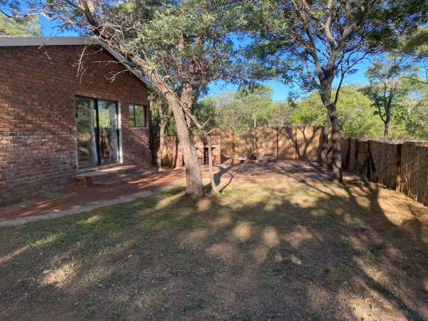 Vlakkieskraal Farmstay - BushBaby House, Забронировать  Бела-Бела Warmbad