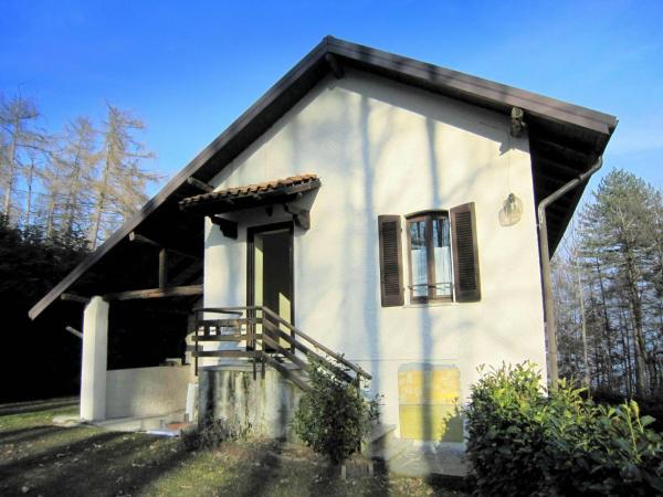 Peaceful Farmhouse in Verbania with Garden