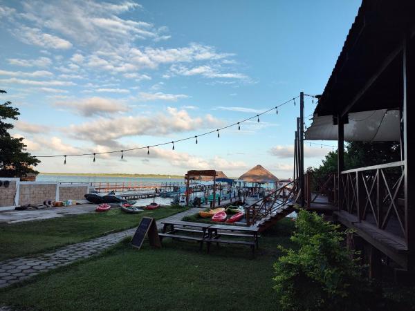 Papitos Bacalar Hotel and Marina, Забронировать  Бакалар Costa Maya
