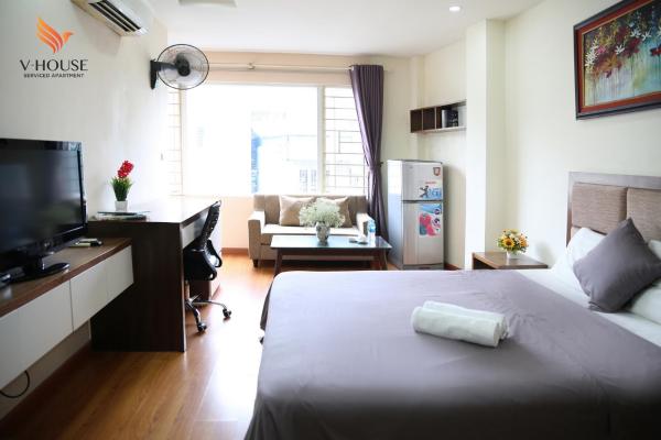 V House 1 Serviced Apartment