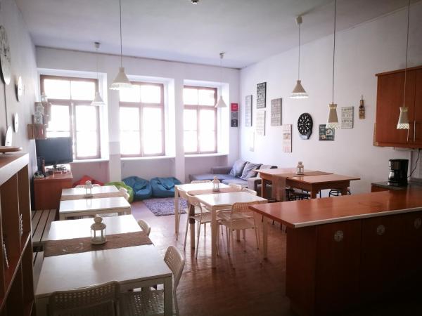 Porto Downtown Hostel