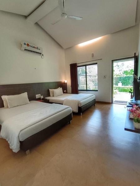 Ice Apple Resort By Vintara Stays