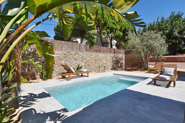 Villa Montgo, Забронировать  Ла-Эскала Alt Empordà