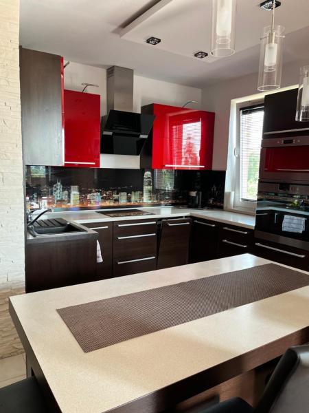 Apartament w Ostródzie, Забронировать  Отели Мазурии с парковкой, Парковка