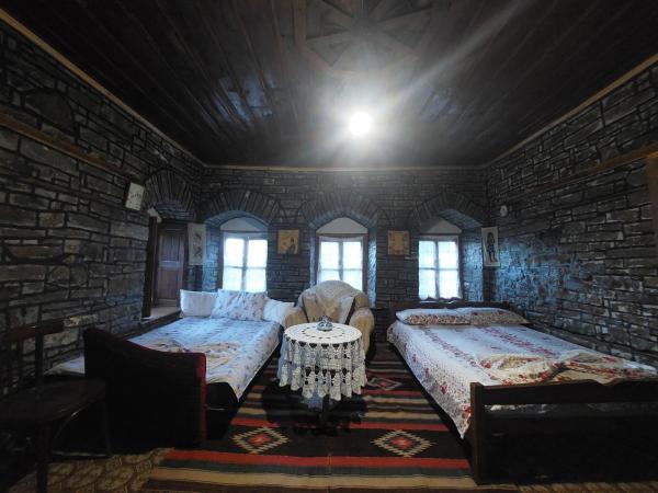 guest house in buhal, Забронировать  Пермети Gjirokastër County