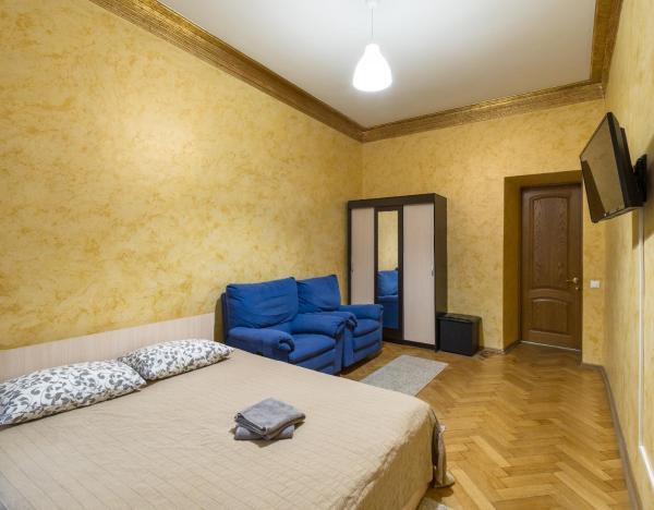 Мини-гостиница при Бурденко, Забронировать  Недорогие отели Москвы, рядом с Концертный зал имени П. И. Чайковского, недорогие