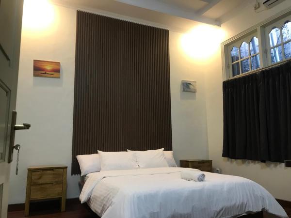 Sentosa Lodge, Забронировать Отель Кампундуриан Суматра